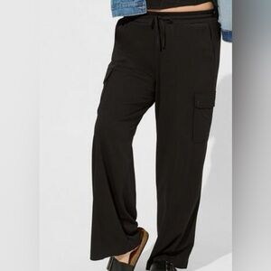 Wide leg cargo new never worn 1x
